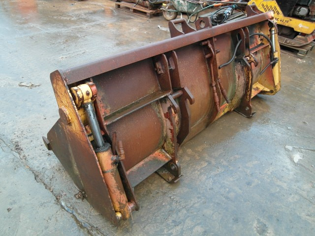 Case 580 - Кофа за товарач: снимка 4 Case 580 - Кофа за товарач: снимка 4