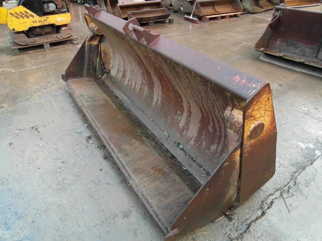 Case 580 - Кофа за товарач: снимка 1 Case 580 - Кофа за товарач: снимка 1