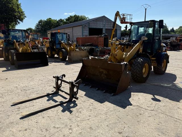 Cat 908 H - Колесен товарач: снимка 1 Cat 908 H - Колесен товарач: снимка 1