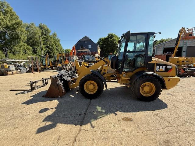 Колесен товарач Cat 908 H: снимка 19