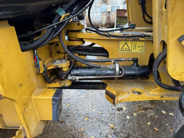 Колесен товарач Cat 908 H2: снимка 12