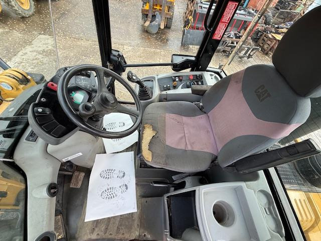 Колесен товарач Cat 908 H2: снимка 7