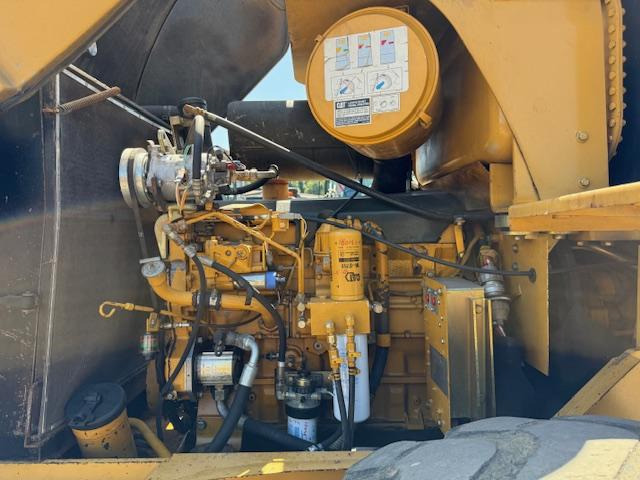 Колесен товарач Cat 938 G: снимка 10