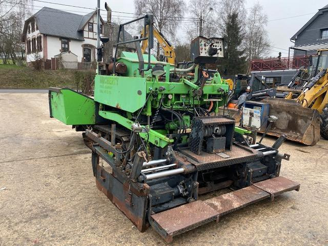 Demag Liba DF 60 C - Асфалтополагач: снимка 4 Demag Liba DF 60 C - Асфалтополагач: снимка 4