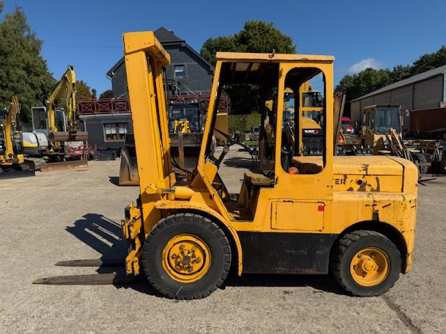 Телескопичен товарач Hyster H 70 C: снимка 19