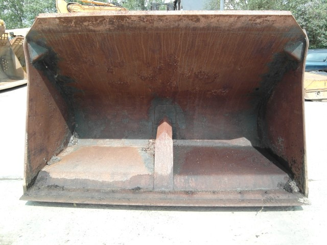 Volvo - Кофа за товарач: снимка 5 Volvo - Кофа за товарач: снимка 5