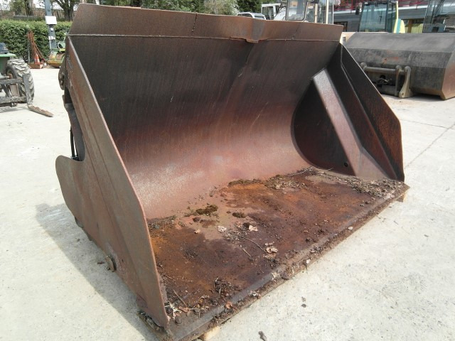 Volvo - Кофа за товарач: снимка 2 Volvo - Кофа за товарач: снимка 2