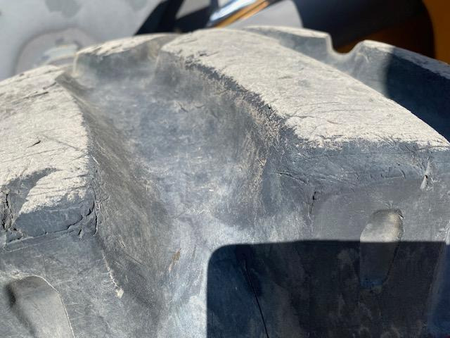 Колесен товарач Volvo L 40 TP: снимка 13