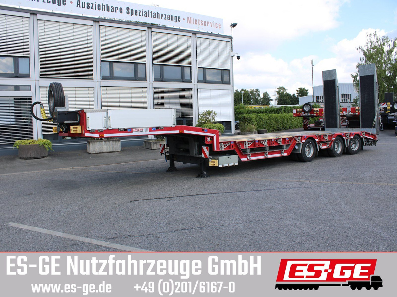 ES-GE 3-Achs-Satteltieflader, Radmulden - Нискорамна площадка полуремарке: снимка 2 ES-GE 3-Achs-Satteltieflader, Radmulden - Нискорамна площадка полуремарке: снимка 2