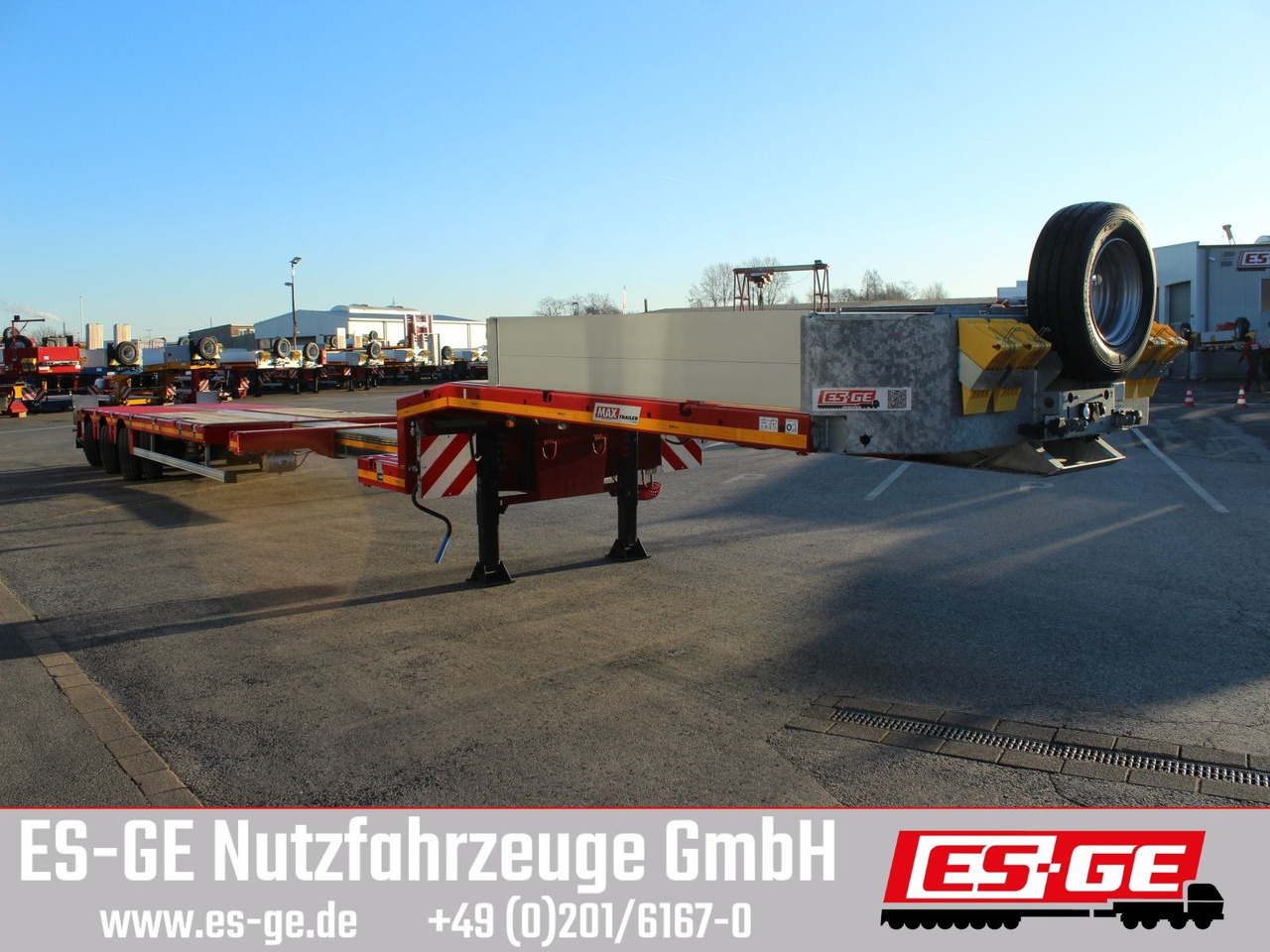 Faymonville MAX Trailer MAX110 Semi-Tieflader - Нискорамна площадка полуремарке: снимка 4 Faymonville MAX Trailer MAX110 Semi-Tieflader - Нискорамна площадка полуремарке: снимка 4