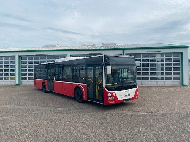 MAN A 21 Lions City KLIMA EURO 6 ZF EcoLife 2x - Градски автобус: снимка 1 MAN A 21 Lions City KLIMA EURO 6 ZF EcoLife 2x - Градски автобус: снимка 1