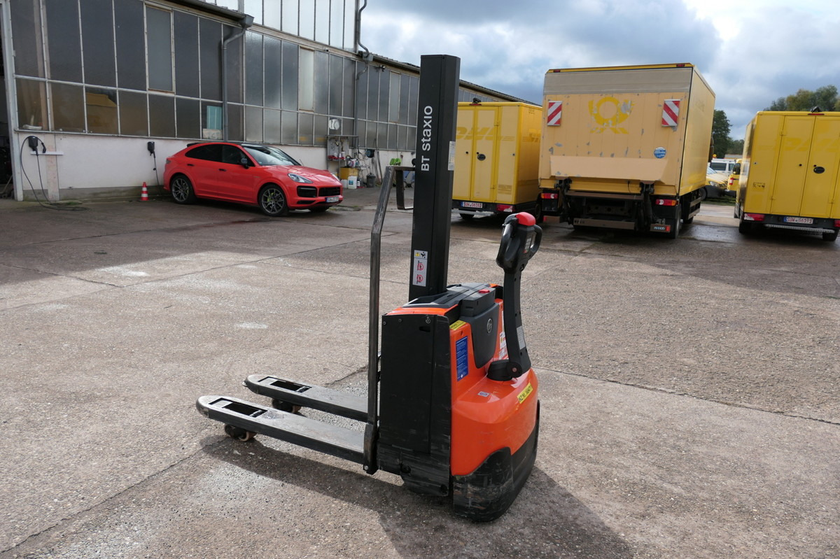 BT SWE 080L Batterie 15/2025 - Палетна количка: снимка 2 BT SWE 080L Batterie 15/2025 - Палетна количка: снимка 2