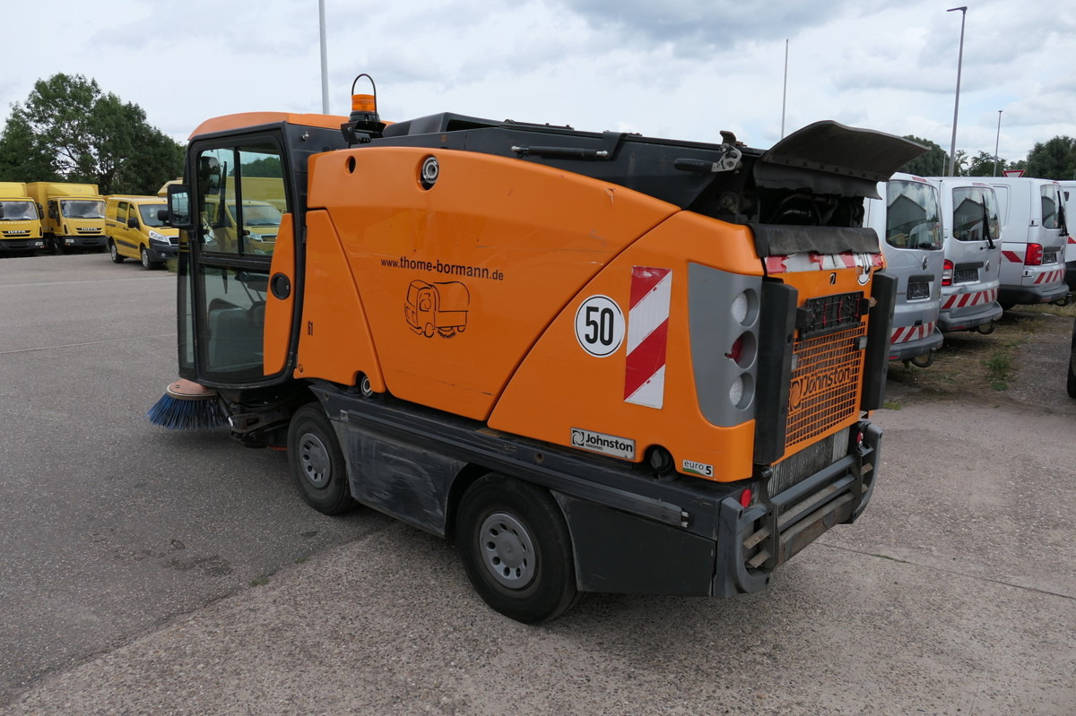 CN200 Sweeper - Мотометачна машина: снимка 4 CN200 Sweeper - Мотометачна машина: снимка 4