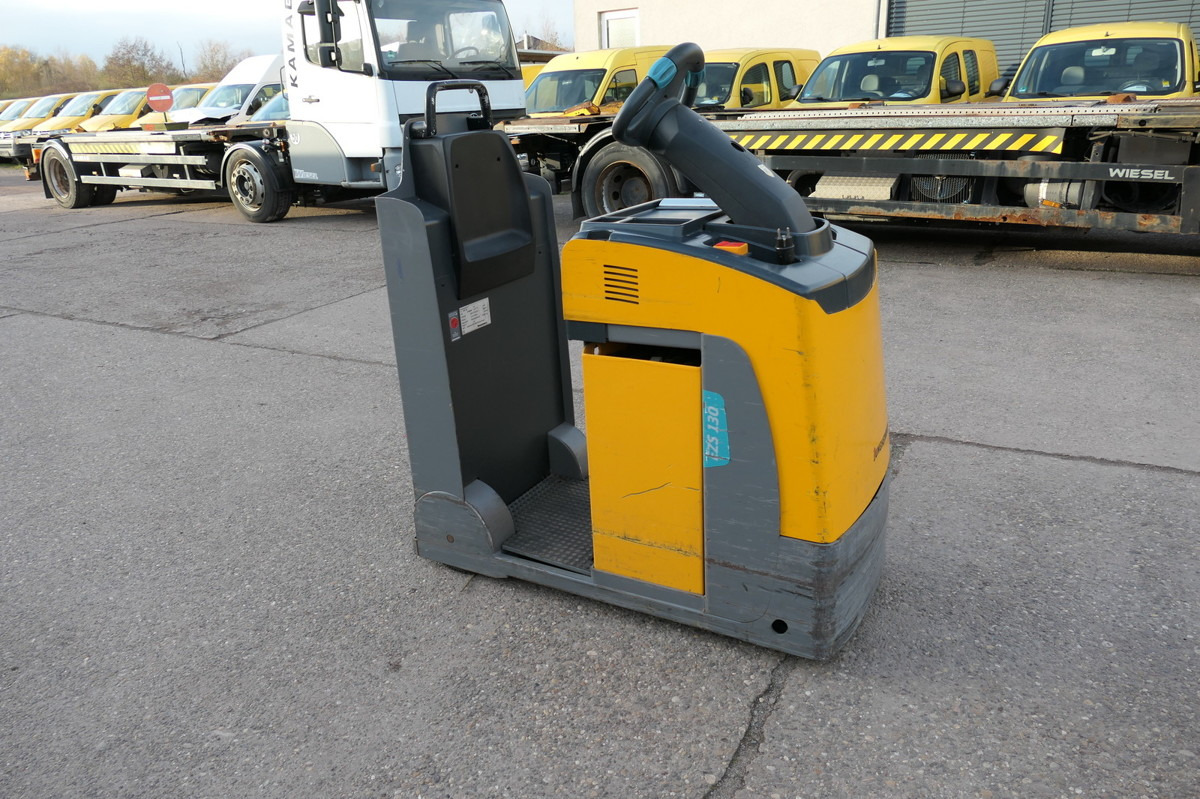 JUNGHEINRICH EZS 130 Schlepper Batterie 06/2021 - Друга техника: снимка 2 JUNGHEINRICH EZS 130 Schlepper Batterie 06/2021 - Друга техника: снимка 2