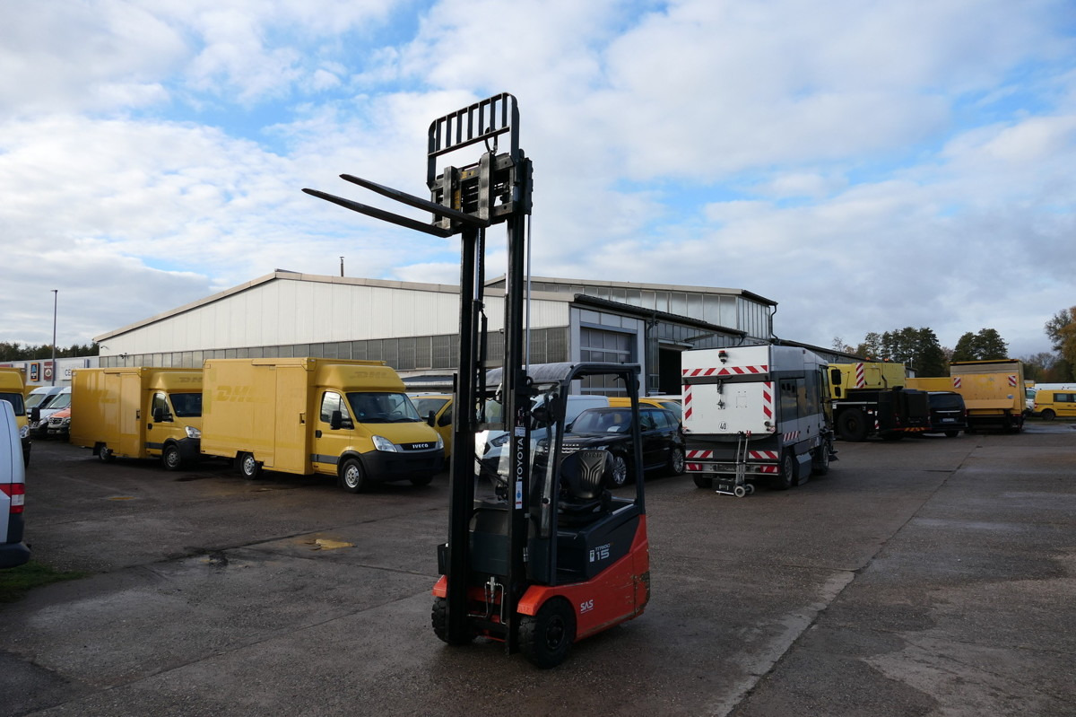 TOYOTA 7FBEST 15 Elektro 3-Rad - Друга техника: снимка 1 TOYOTA 7FBEST 15 Elektro 3-Rad - Друга техника: снимка 1