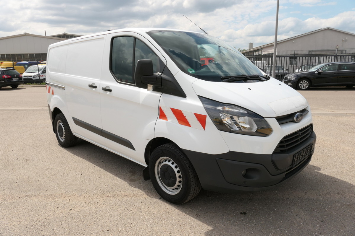 FORD Transit Custom 290 2.0 TDCi - Малък ван: снимка 3 FORD Transit Custom 290 2.0 TDCi - Малък ван: снимка 3