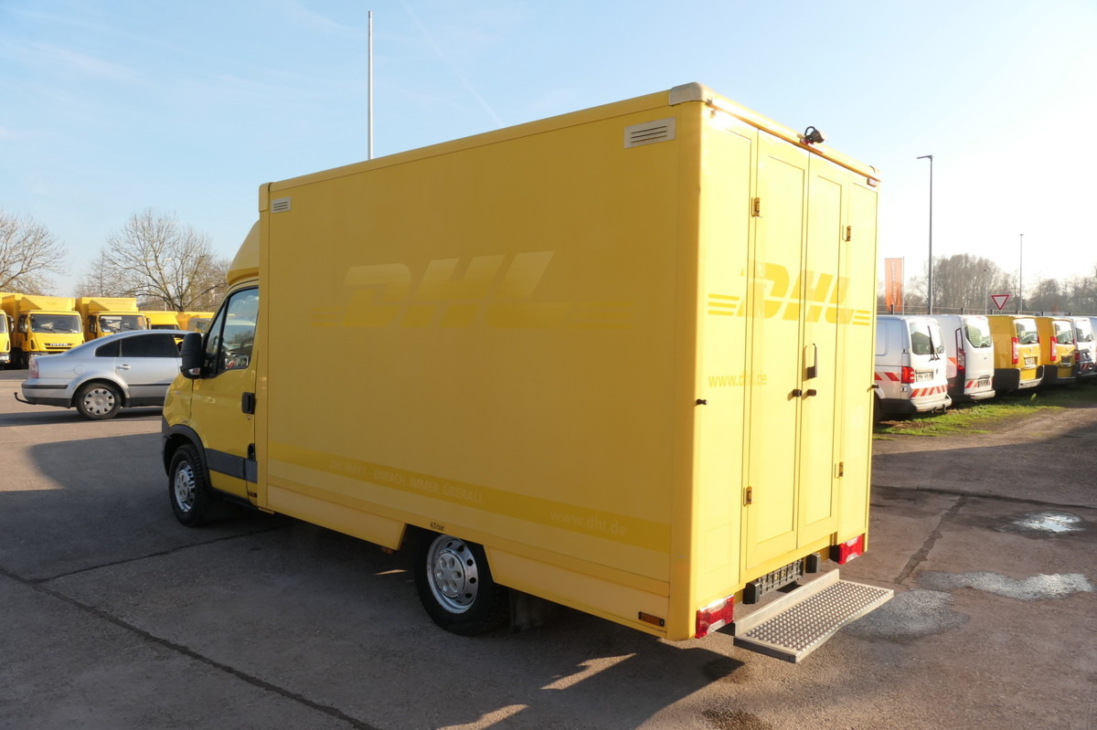 IVECO Daily 35 S11 C30C AUTOMATIK KAMERA Kurz KAMERA R - Лекотоварен автомобил фургон: снимка 4 IVECO Daily 35 S11 C30C AUTOMATIK KAMERA Kurz KAMERA R - Лекотоварен автомобил фургон: снимка 4