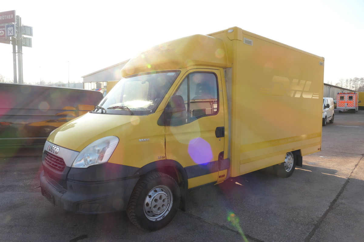 IVECO Daily 35 S11 C30C AUTOMATIK KAMERA Kurz KAMERA R - Лекотоварен автомобил фургон: снимка 2 IVECO Daily 35 S11 C30C AUTOMATIK KAMERA Kurz KAMERA R - Лекотоварен автомобил фургон: снимка 2