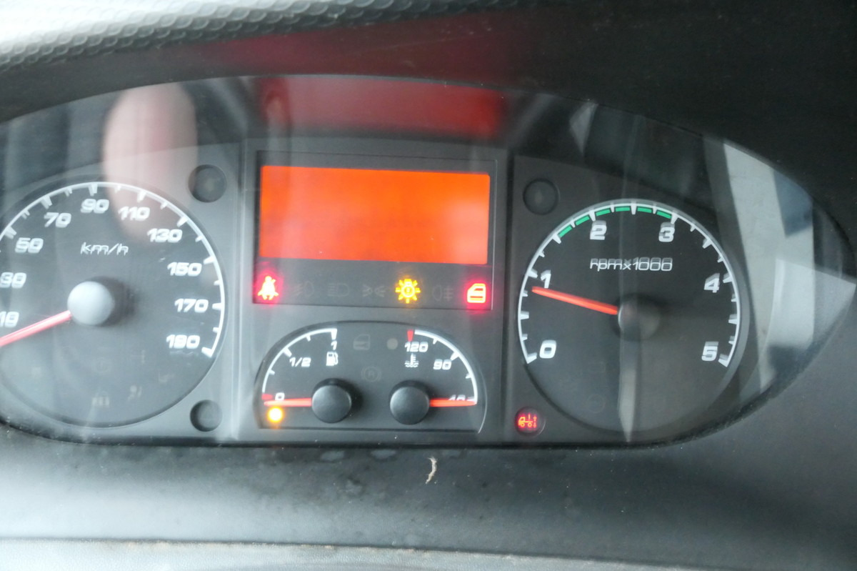 Лекотоварен автомобил фургон IVECO Daily 35 S11 C30C AUTOMATIK KAMERA MAXI KAMERA R: снимка 9
