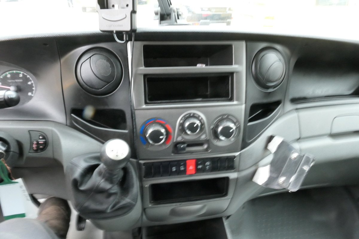 Лизинг на IVECO Daily 35 S11 C30C AUTOMATIK KAMERA MAXI KAMERA R IVECO Daily 35 S11 C30C AUTOMATIK KAMERA MAXI KAMERA R: снимка 8