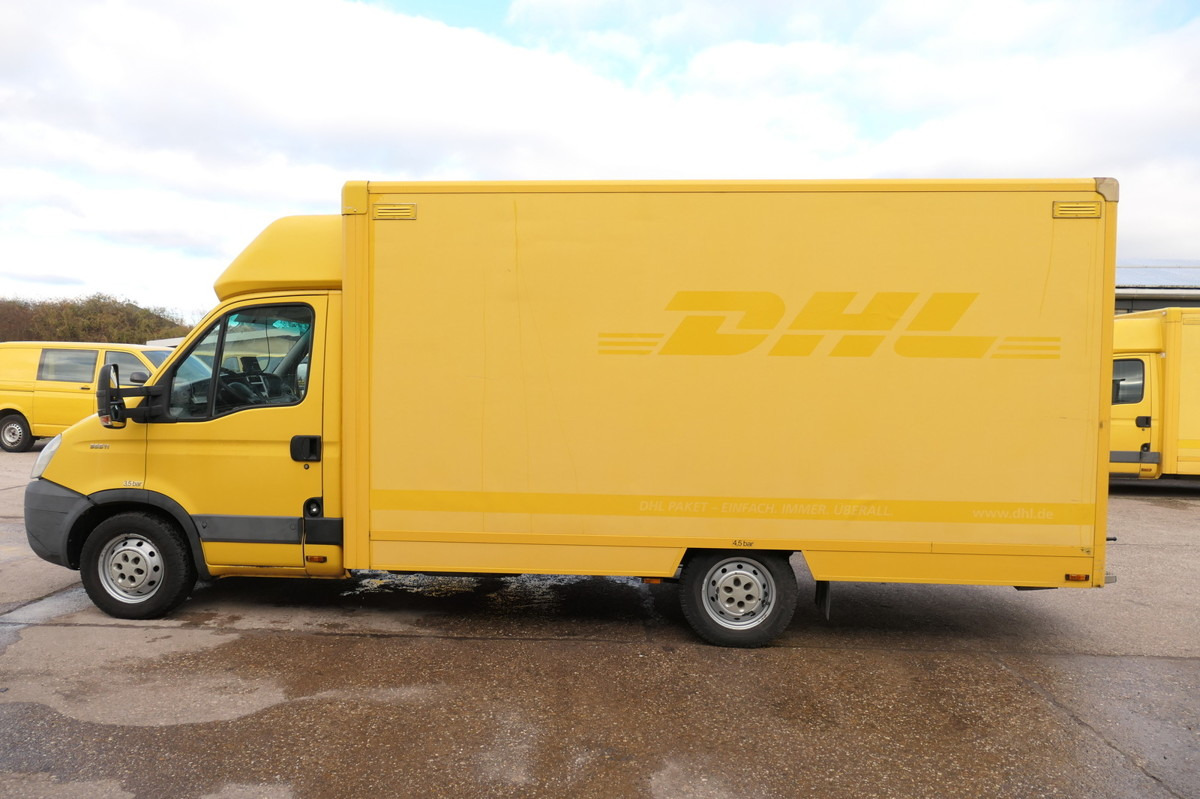 IVECO Daily 35 S11 C30C AUTOMATIK KAMERA MAXI Regale D - Лекотоварен автомобил фургон: снимка 4 IVECO Daily 35 S11 C30C AUTOMATIK KAMERA MAXI Regale D - Лекотоварен автомобил фургон: снимка 4