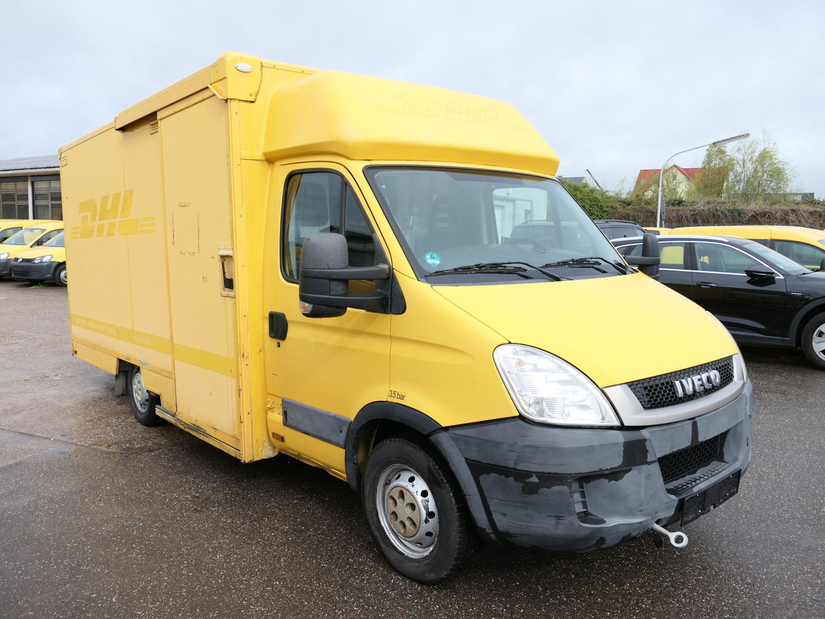 IVECO Daily 35 S11 C30C AUTOMATIK KAMERA MAXI Regale D - Лекотоварен автомобил фургон: снимка 2 IVECO Daily 35 S11 C30C AUTOMATIK KAMERA MAXI Regale D - Лекотоварен автомобил фургон: снимка 2