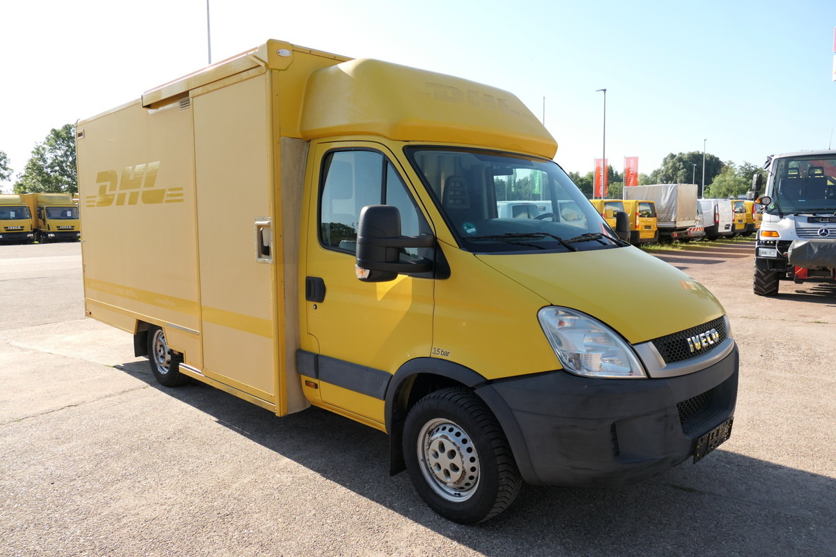 IVECO Daily 35 S11 C30C AUTOMATIK KAMERA MAXI Regale D - Лекотоварен автомобил фургон: снимка 2 IVECO Daily 35 S11 C30C AUTOMATIK KAMERA MAXI Regale D - Лекотоварен автомобил фургон: снимка 2