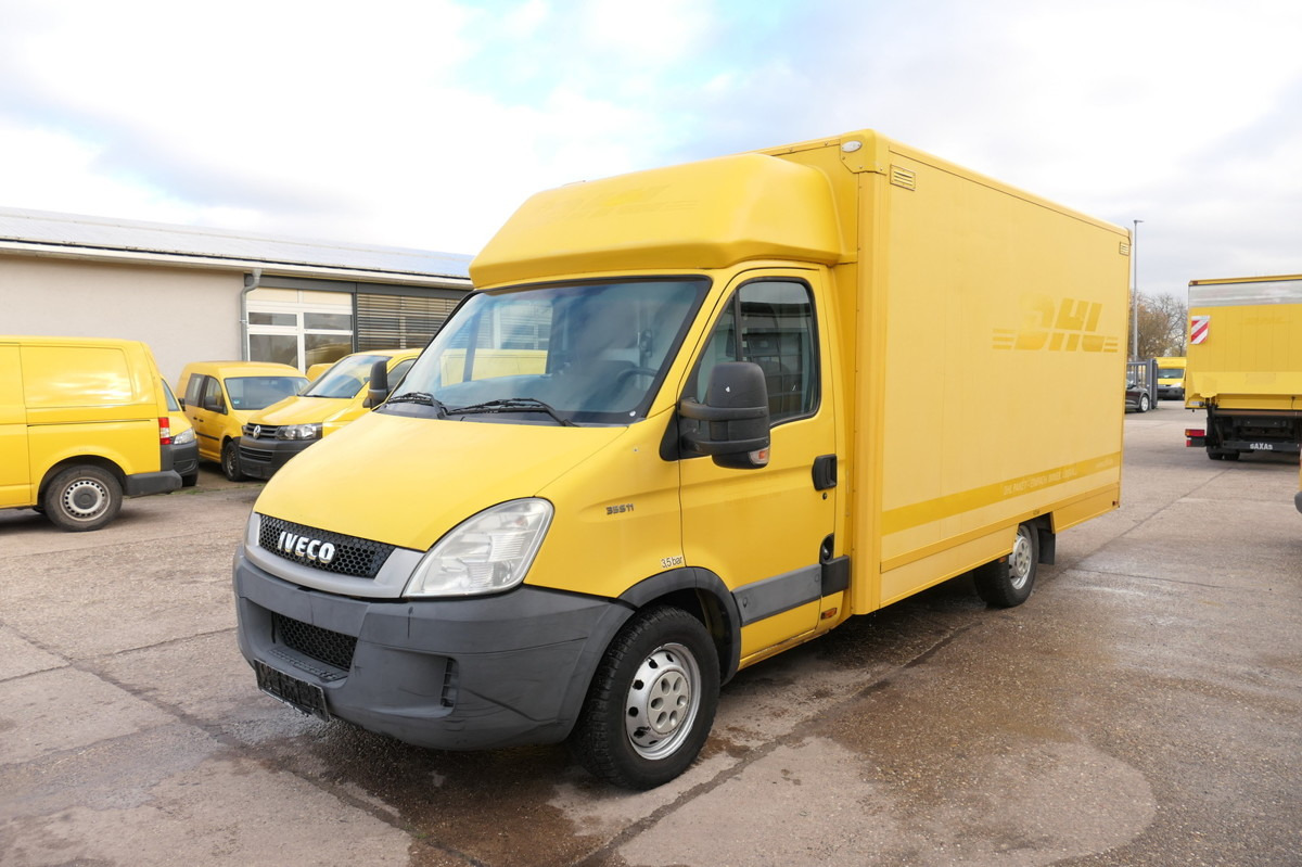 IVECO Daily 35 S11 C30C AUTOMATIK KAMERA MAXI Regale D - Лекотоварен автомобил фургон: снимка 2 IVECO Daily 35 S11 C30C AUTOMATIK KAMERA MAXI Regale D - Лекотоварен автомобил фургон: снимка 2