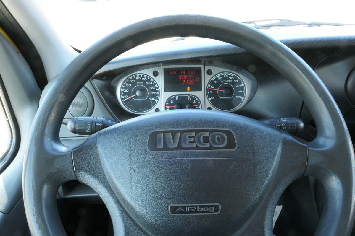 Лекотоварен автомобил фургон IVECO Daily 35 S11 C30C AUTOMATIK KAMERA MAXI Regale D: снимка 10