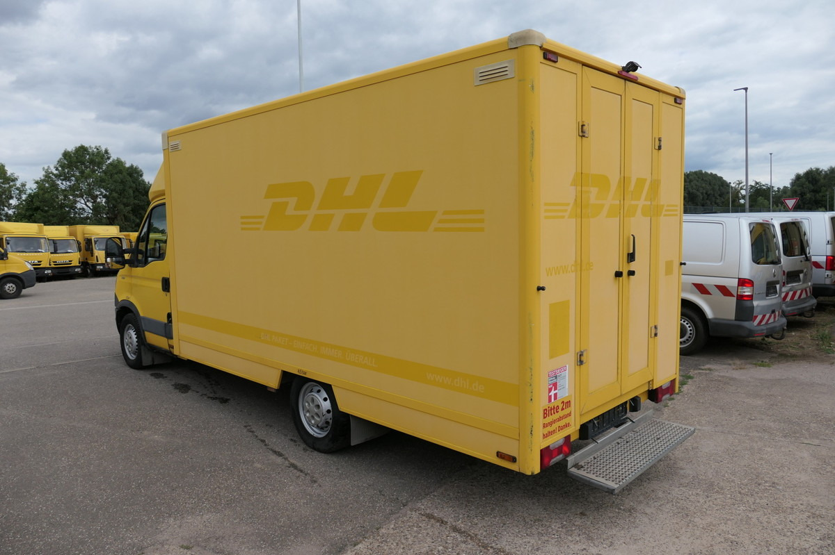 IVECO Daily 35 S11 C30C AUTOMATIK KAMERA Regale LUFT D - Лекотоварен автомобил фургон: снимка 4 IVECO Daily 35 S11 C30C AUTOMATIK KAMERA Regale LUFT D - Лекотоварен автомобил фургон: снимка 4
