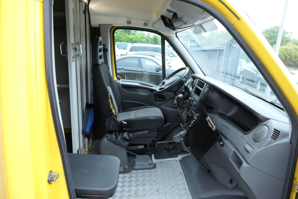 IVECO Daily 35 S11 C30C AUTOMATIK KAMERA Regale LUFT D - Лекотоварен автомобил фургон: снимка 5 IVECO Daily 35 S11 C30C AUTOMATIK KAMERA Regale LUFT D - Лекотоварен автомобил фургон: снимка 5