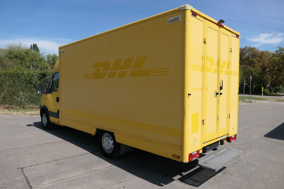 IVECO Daily 35 S11 C30C AUTOMATIK KAMERA Regale LUFT D - Лекотоварен автомобил фургон: снимка 4 IVECO Daily 35 S11 C30C AUTOMATIK KAMERA Regale LUFT D - Лекотоварен автомобил фургон: снимка 4