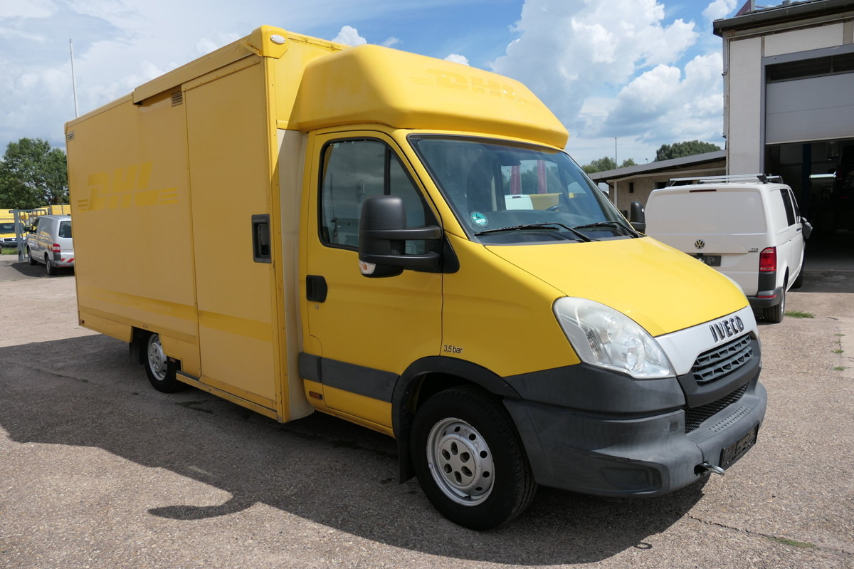 IVECO Daily 35 S11 C30C AUTOMATIK KAMERA Regale LUFT D - Лекотоварен автомобил фургон: снимка 2 IVECO Daily 35 S11 C30C AUTOMATIK KAMERA Regale LUFT D - Лекотоварен автомобил фургон: снимка 2