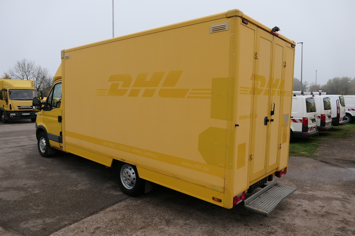 IVECO Daily 35 S11 C30C AUTOMATIK KAMERA Regale LUFT D - Лекотоварен автомобил фургон: снимка 4 IVECO Daily 35 S11 C30C AUTOMATIK KAMERA Regale LUFT D - Лекотоварен автомобил фургон: снимка 4