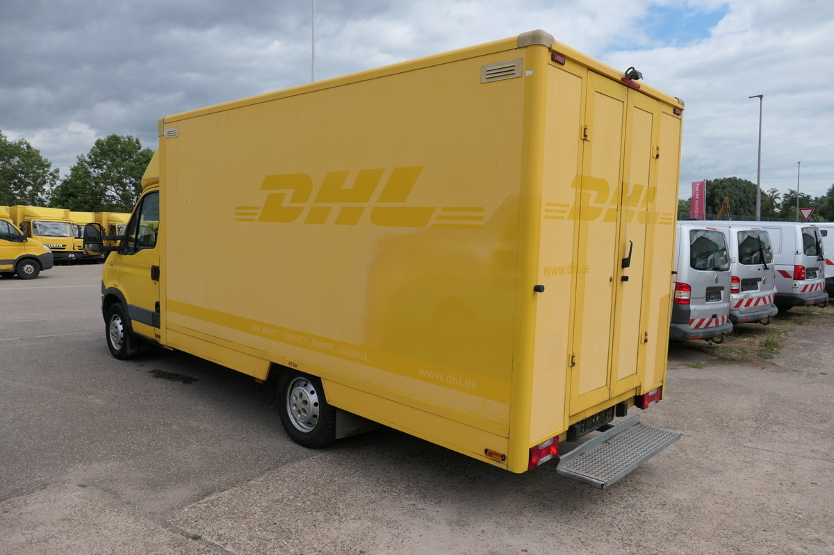 IVECO Daily 35 S11 C30C AUTOMATIK KAMERA Regale LUFT D - Лекотоварен автомобил фургон: снимка 4 IVECO Daily 35 S11 C30C AUTOMATIK KAMERA Regale LUFT D - Лекотоварен автомобил фургон: снимка 4