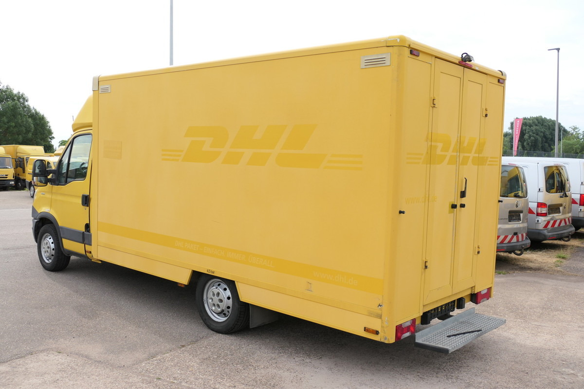 IVECO Daily 35 S11 C30C AUTOMATIK KAMERA Regale LUFT D - Лекотоварен автомобил фургон: снимка 4 IVECO Daily 35 S11 C30C AUTOMATIK KAMERA Regale LUFT D - Лекотоварен автомобил фургон: снимка 4