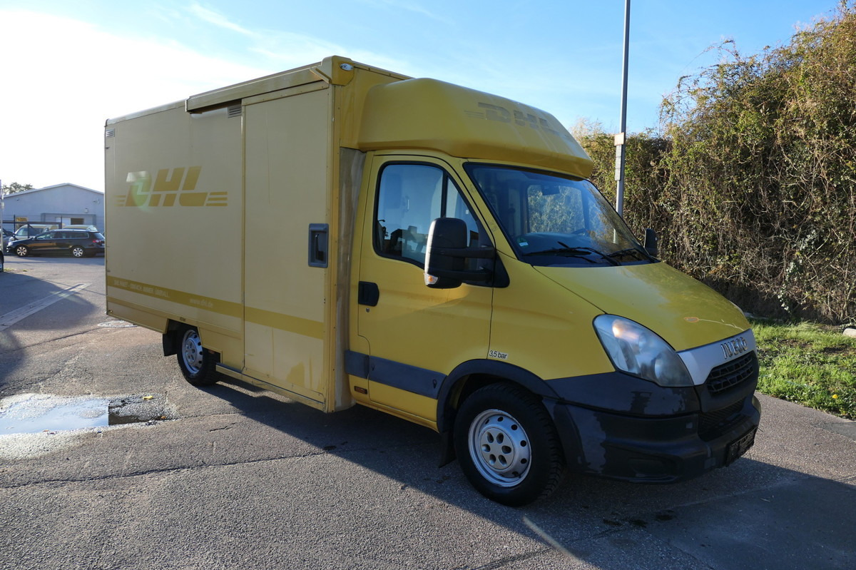 IVECO Daily 35 S11 C30C AUTOMATIK KAMERA Regale LUFT D - Лекотоварен автомобил фургон: снимка 1 IVECO Daily 35 S11 C30C AUTOMATIK KAMERA Regale LUFT D - Лекотоварен автомобил фургон: снимка 1