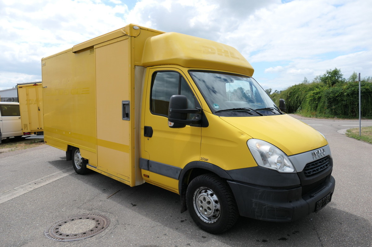 IVECO Daily 35 S11 C30C AUTOMATIK KAMERA Regale LUFT D - Лекотоварен автомобил фургон: снимка 2 IVECO Daily 35 S11 C30C AUTOMATIK KAMERA Regale LUFT D - Лекотоварен автомобил фургон: снимка 2
