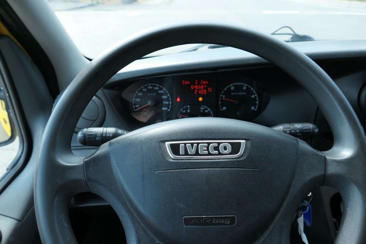 Лекотоварен автомобил фургон IVECO Daily 35 S11 C30C AUTOMATIK KAMERA Regale LUFT D: снимка 11