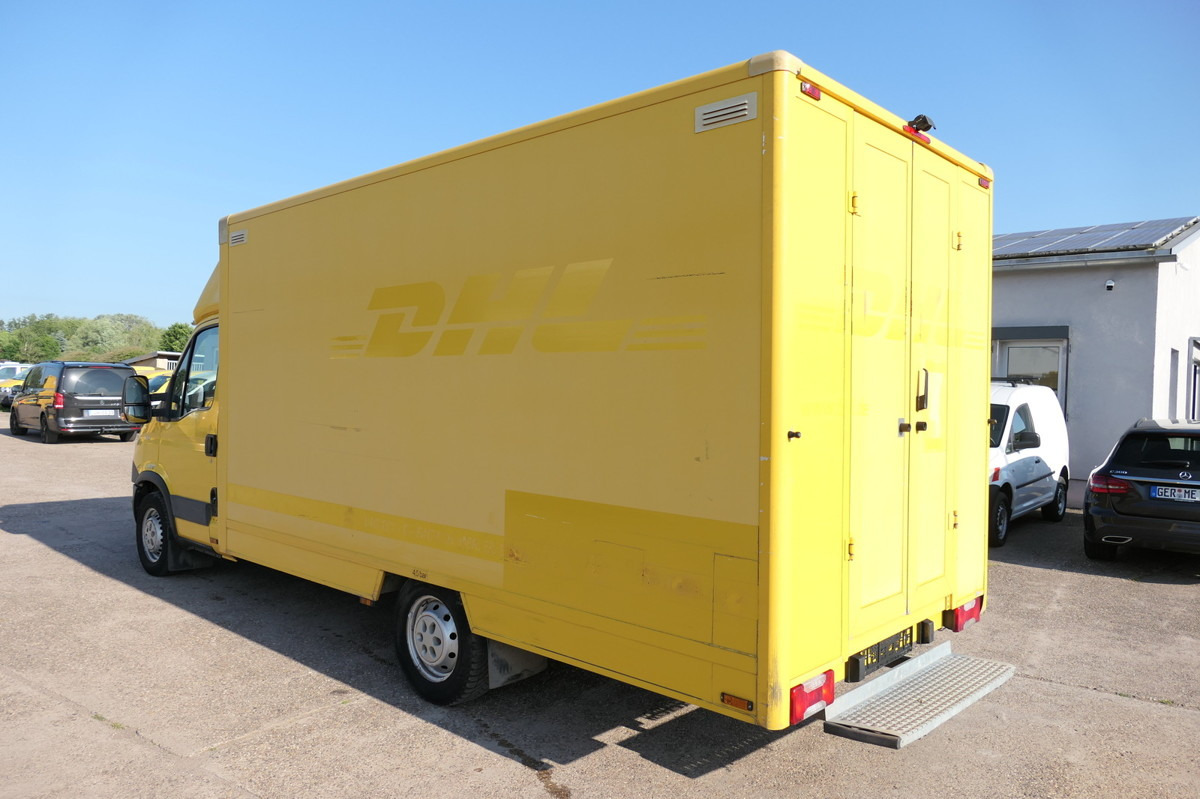 IVECO Daily 35 S11 C30C AUTOMATIK KAMERA Regale LUFT D - Лекотоварен автомобил фургон: снимка 4 IVECO Daily 35 S11 C30C AUTOMATIK KAMERA Regale LUFT D - Лекотоварен автомобил фургон: снимка 4