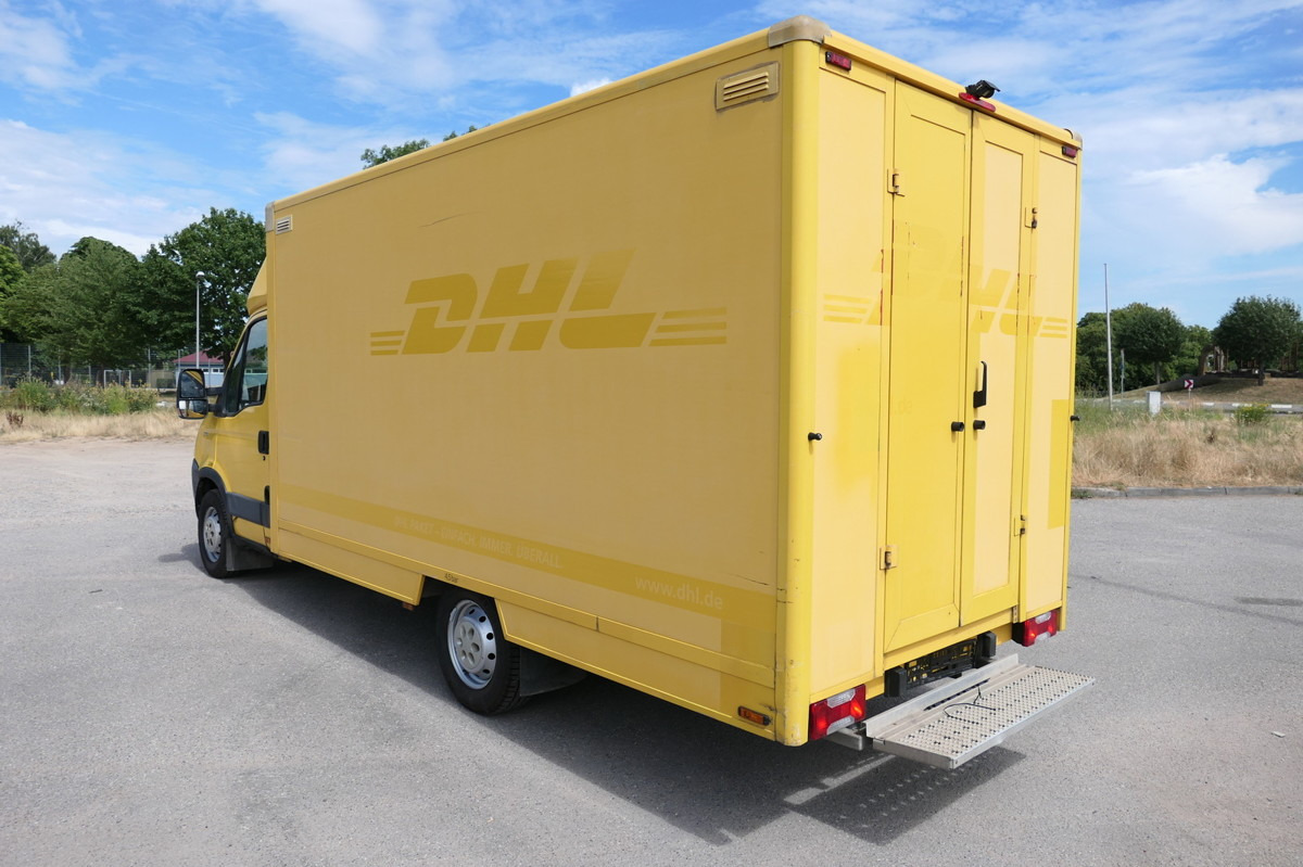 IVECO Daily 35 S11 C30C AUTOMATIK KAMERA Regale LUFT - Лекотоварен автомобил фургон: снимка 5 IVECO Daily 35 S11 C30C AUTOMATIK KAMERA Regale LUFT - Лекотоварен автомобил фургон: снимка 5
