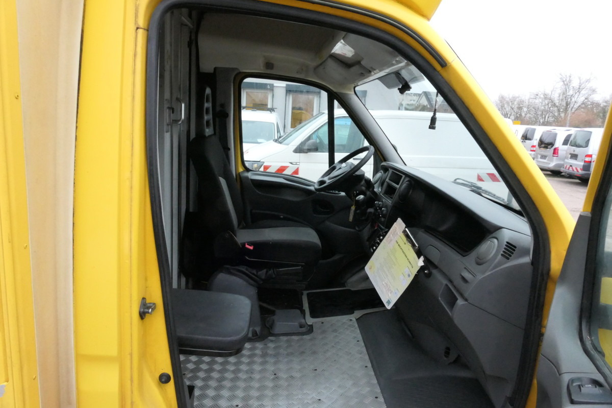IVECO Daily 35 S11 C30C AUTOMATIK Regale LUFT - EURO 5 - Лекотоварен автомобил фургон: снимка 5 IVECO Daily 35 S11 C30C AUTOMATIK Regale LUFT - EURO 5 - Лекотоварен автомобил фургон: снимка 5