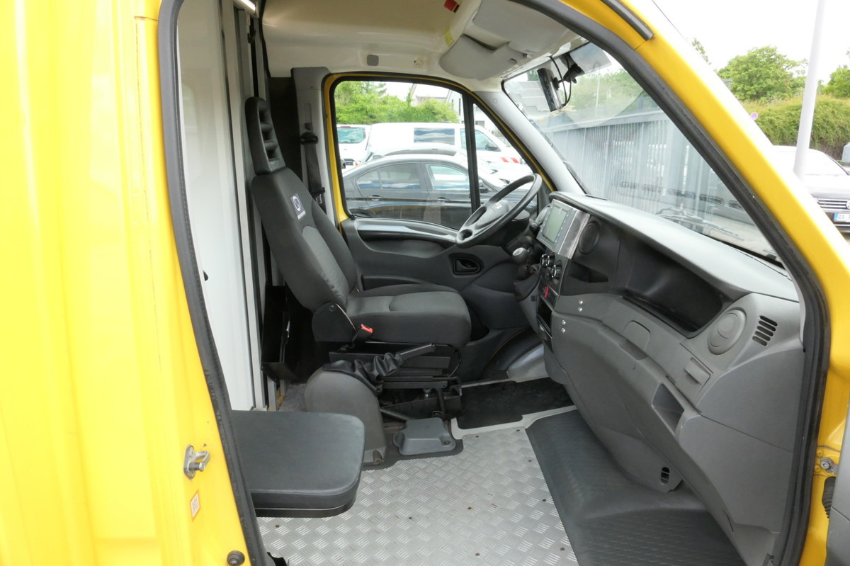 IVECO Daily 35 S11 C30C ELEKTRO COC Umbau Firma Orten - Лекотоварен автомобил фургон, Електрически бус: снимка 5 IVECO Daily 35 S11 C30C ELEKTRO COC Umbau Firma Orten - Лекотоварен автомобил фургон, Електрически бус: снимка 5