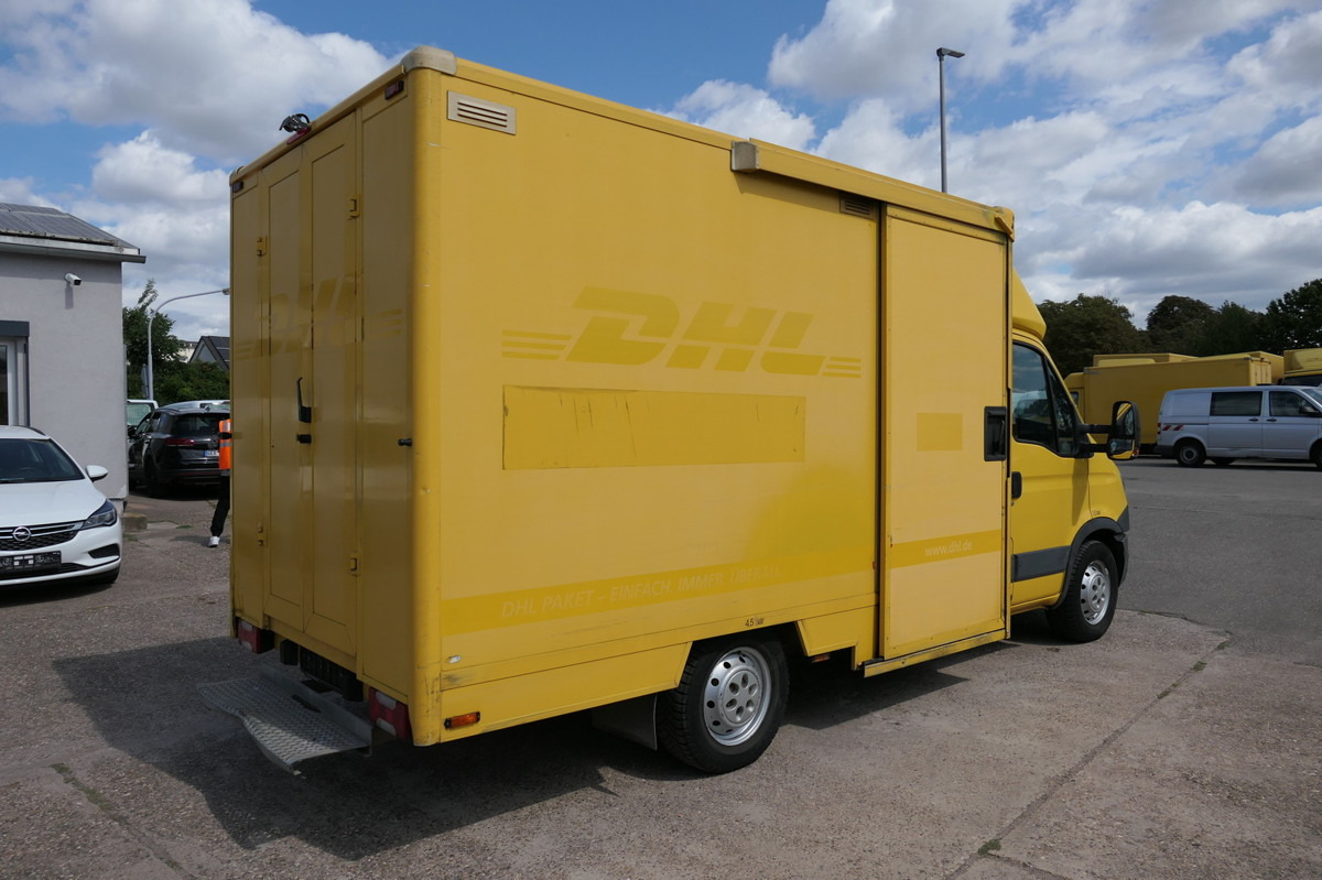 IVECO Daily 35 S11 C30C KURZ AUTOMATIK KAMERA Regale L - Лекотоварен автомобил фургон: снимка 3 IVECO Daily 35 S11 C30C KURZ AUTOMATIK KAMERA Regale L - Лекотоварен автомобил фургон: снимка 3
