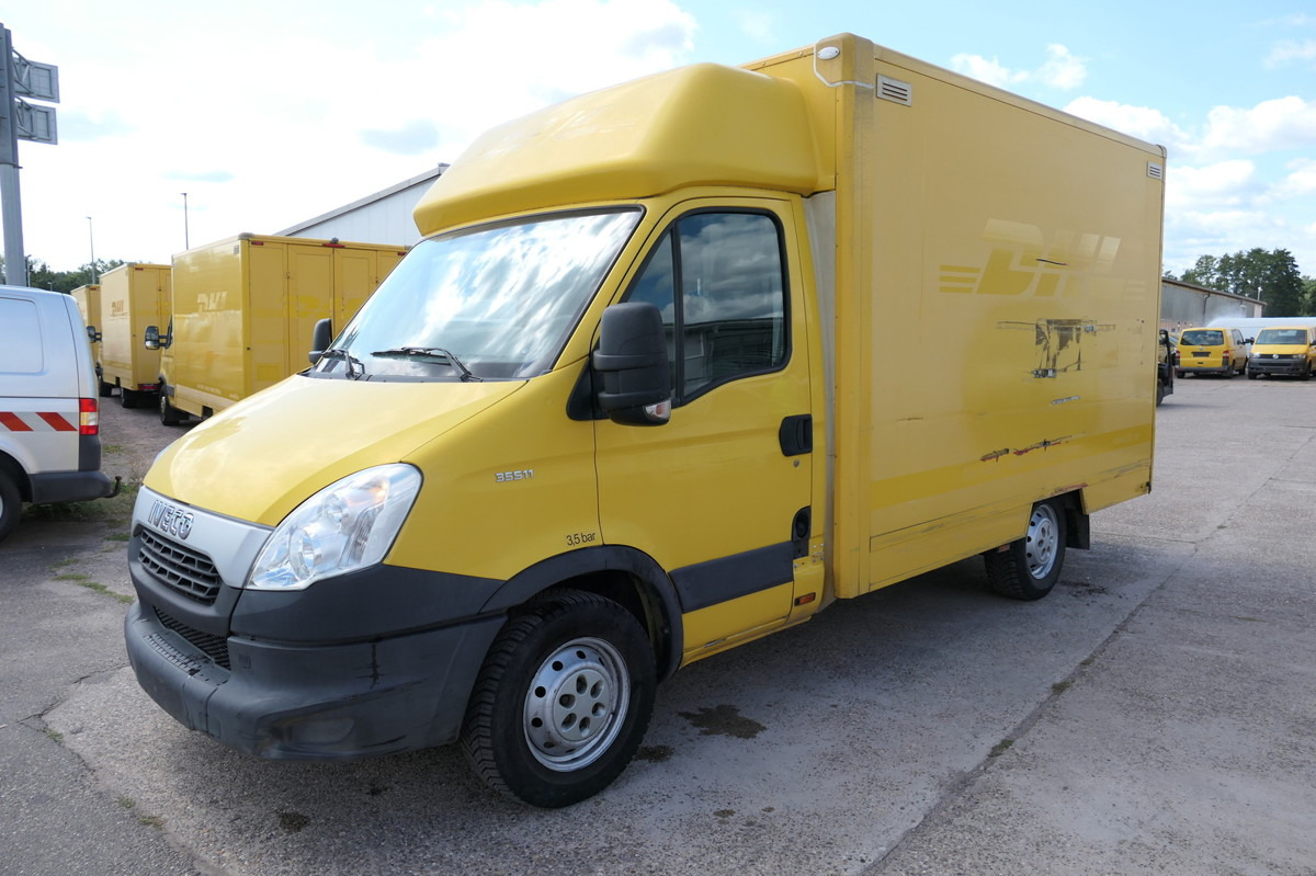 IVECO Daily 35 S11 C30C KURZ AUTOMATIK KAMERA Regale L - Лекотоварен автомобил фургон: снимка 1 IVECO Daily 35 S11 C30C KURZ AUTOMATIK KAMERA Regale L - Лекотоварен автомобил фургон: снимка 1