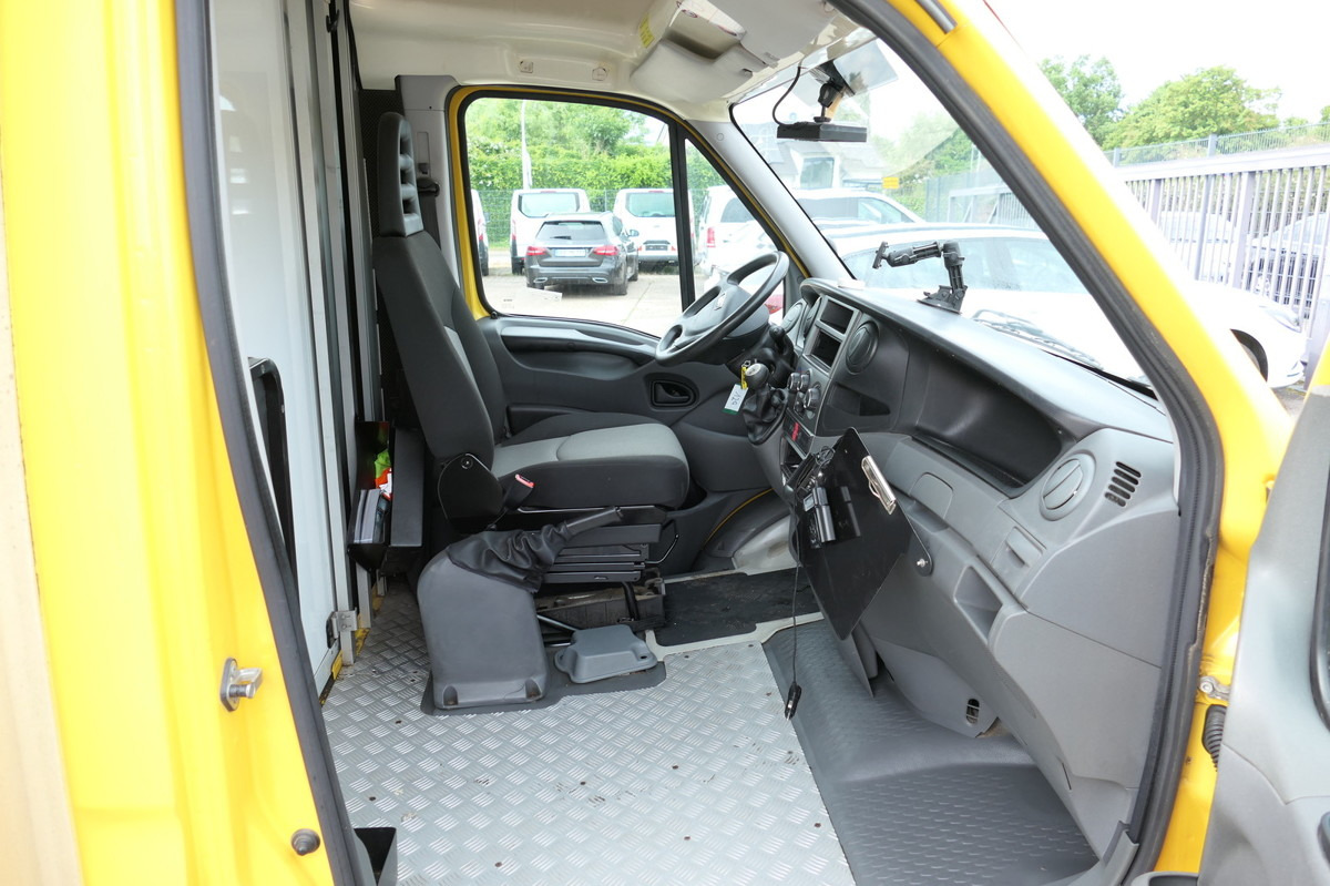 IVECO Daily 35 S11 C30C Kurz AUTOMATIK KAMERA Regale L - Лекотоварен автомобил фургон: снимка 5 IVECO Daily 35 S11 C30C Kurz AUTOMATIK KAMERA Regale L - Лекотоварен автомобил фургон: снимка 5