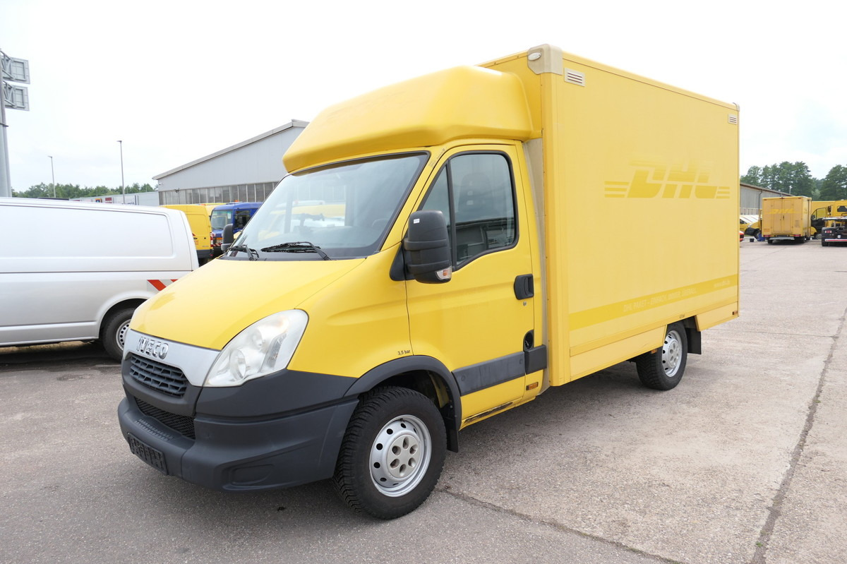 IVECO Daily 35 S11 C30C Kurz AUTOMATIK KAMERA Regale L - Лекотоварен автомобил фургон: снимка 1 IVECO Daily 35 S11 C30C Kurz AUTOMATIK KAMERA Regale L - Лекотоварен автомобил фургон: снимка 1
