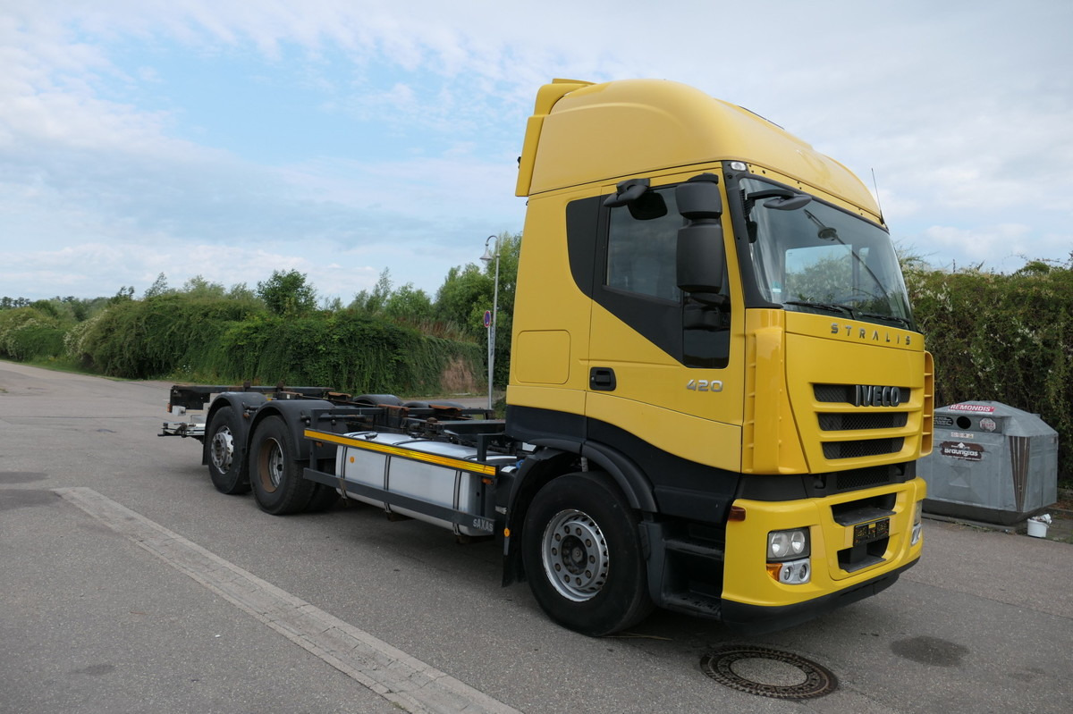 IVECO STRALIS AS 260 S42 Y/FS-CM ECO LBW AHK KLIMA INT - Контейнеровоз/ Сменна каросерия камион: снимка 3 IVECO STRALIS AS 260 S42 Y/FS-CM ECO LBW AHK KLIMA INT - Контейнеровоз/ Сменна каросерия камион: снимка 3