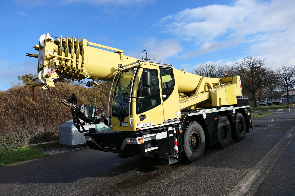 LIEBHERR LTC 1045-3.1 - Автокран: снимка 1 LIEBHERR LTC 1045-3.1 - Автокран: снимка 1