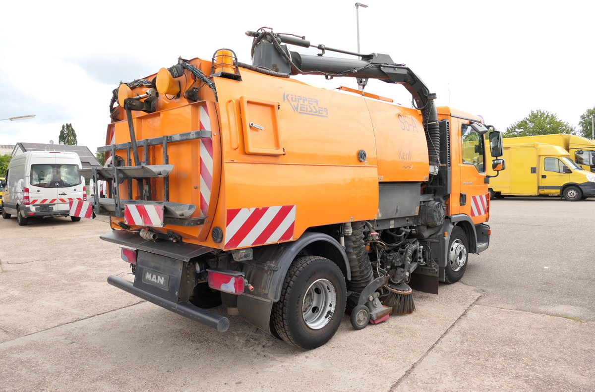 MAN TGL 12.250 Küpper Weisser Kehrmaschine - Мотометачна машина: снимка 5 MAN TGL 12.250 Küpper Weisser Kehrmaschine - Мотометачна машина: снимка 5